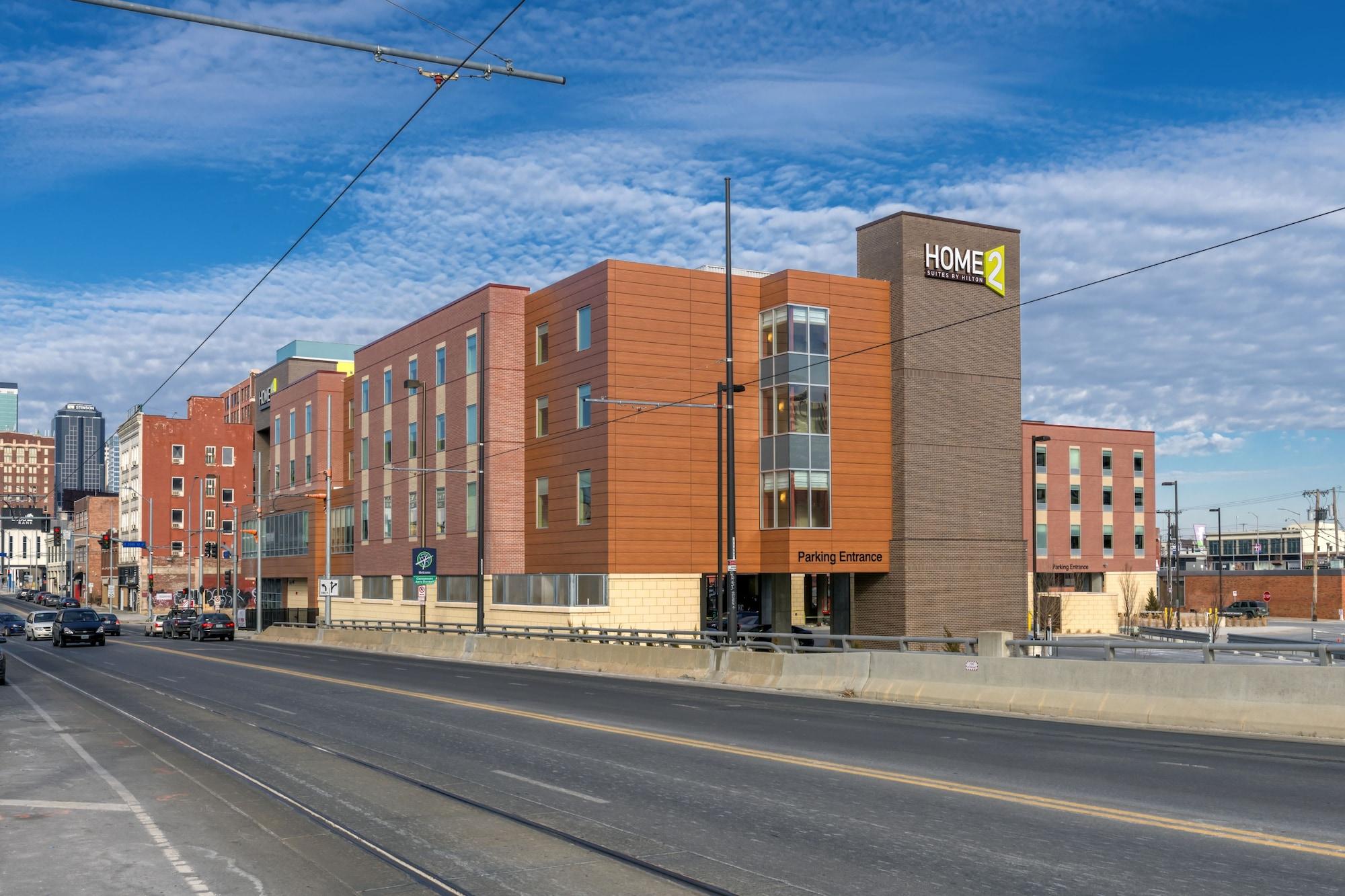 Home2 Suites Kansas City Downtown Экстерьер фото