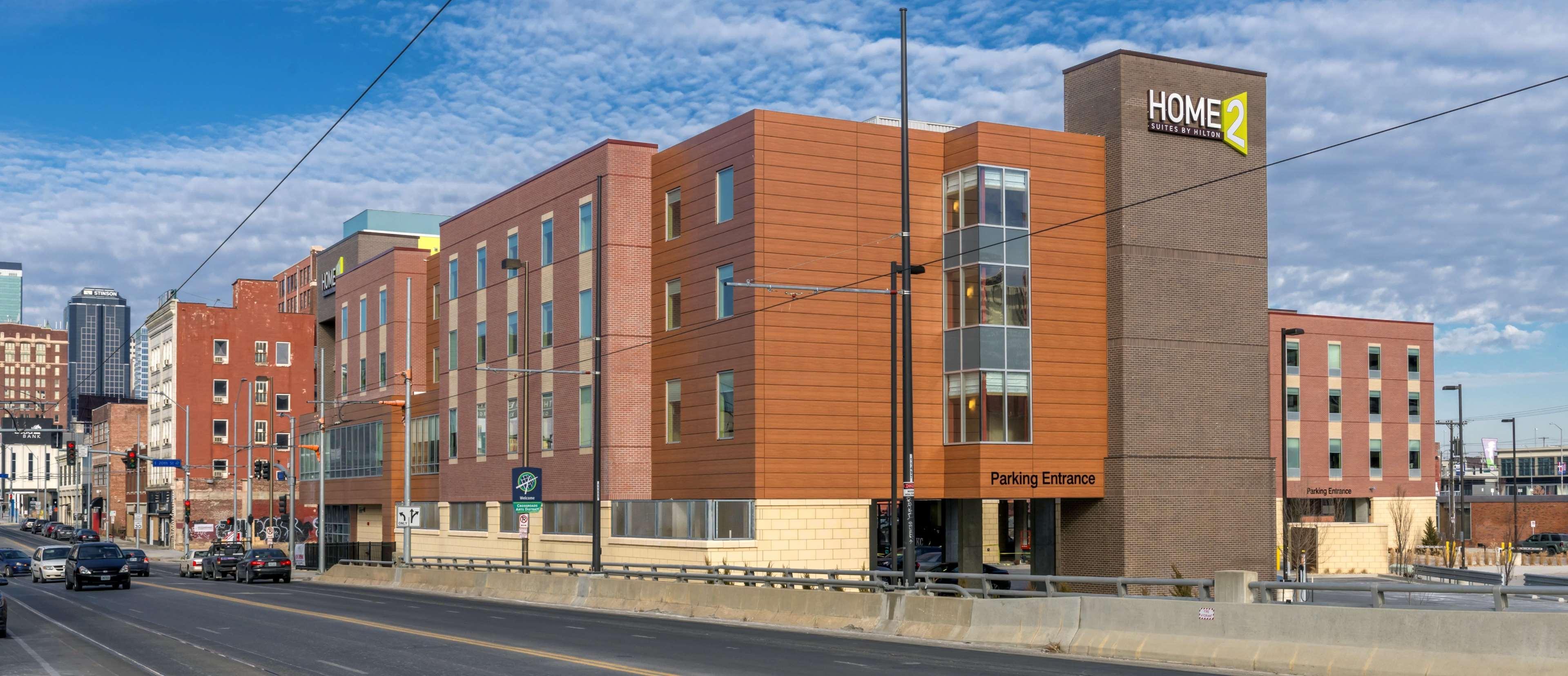 Home2 Suites Kansas City Downtown Экстерьер фото
