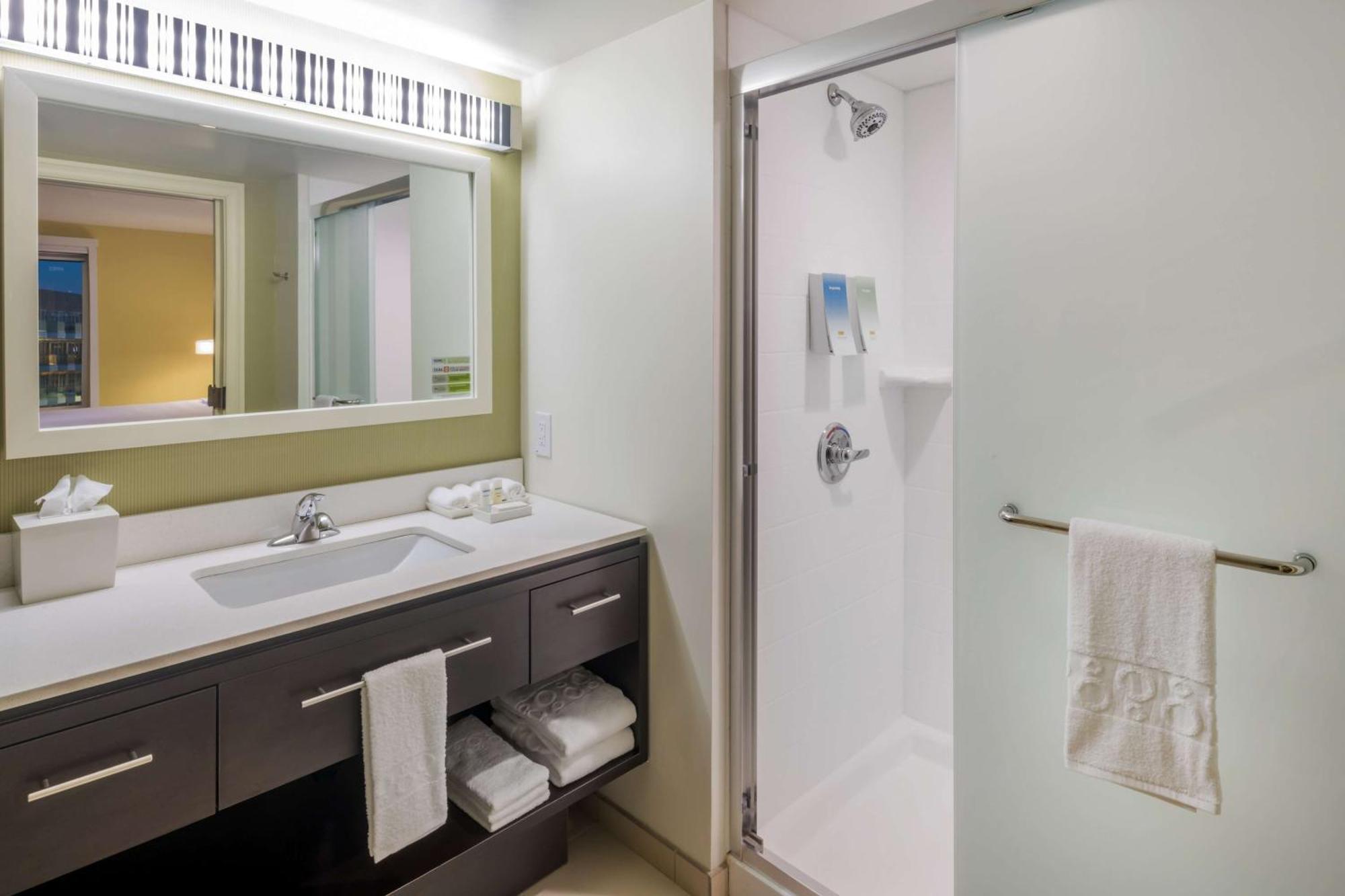 Home2 Suites Kansas City Downtown Экстерьер фото