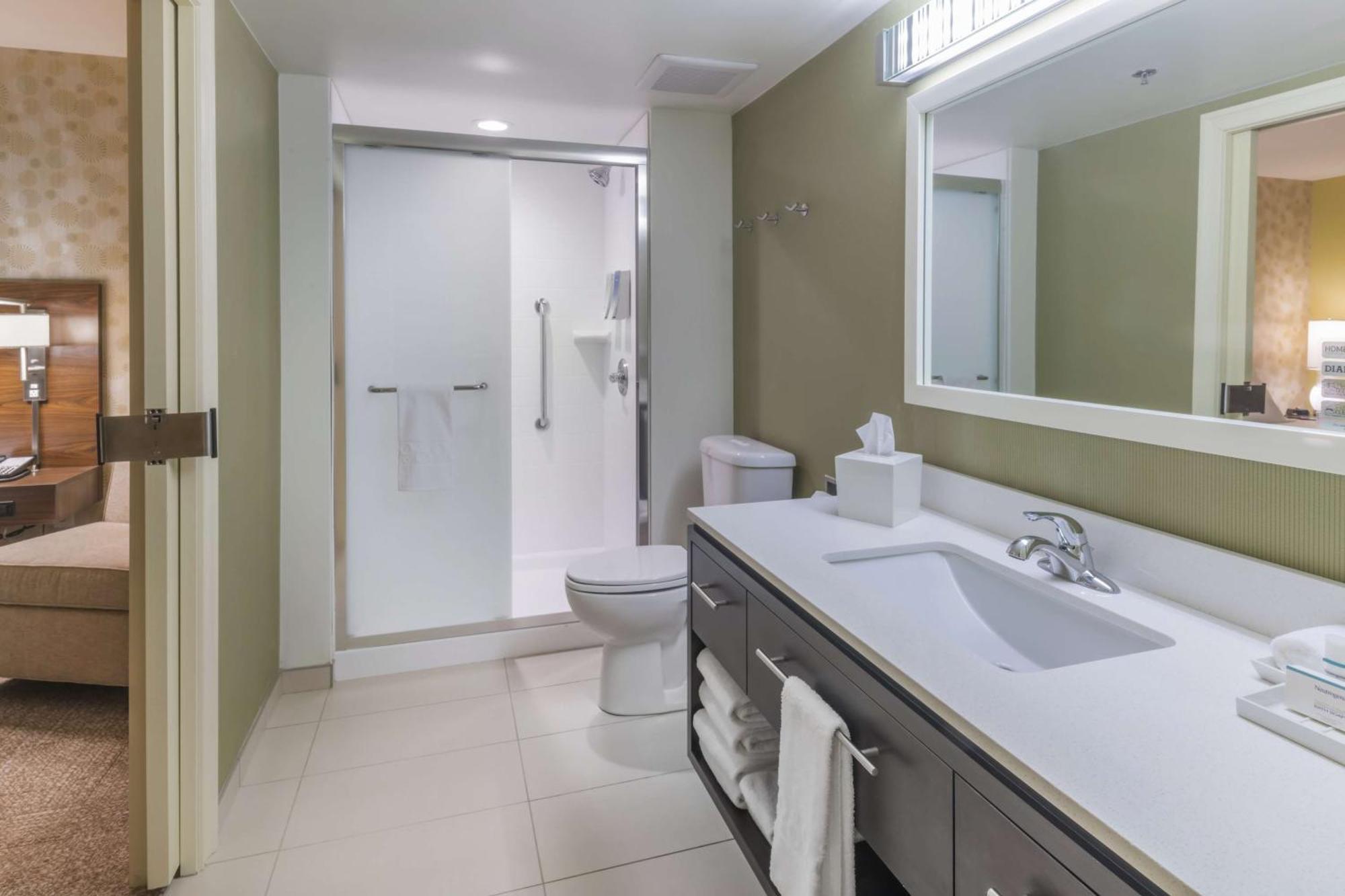 Home2 Suites Kansas City Downtown Экстерьер фото