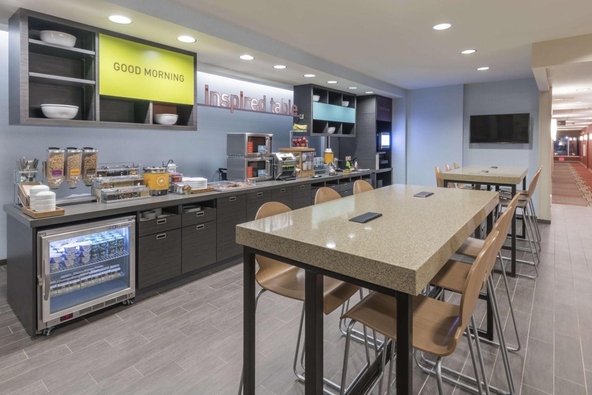 Home2 Suites Kansas City Downtown Экстерьер фото