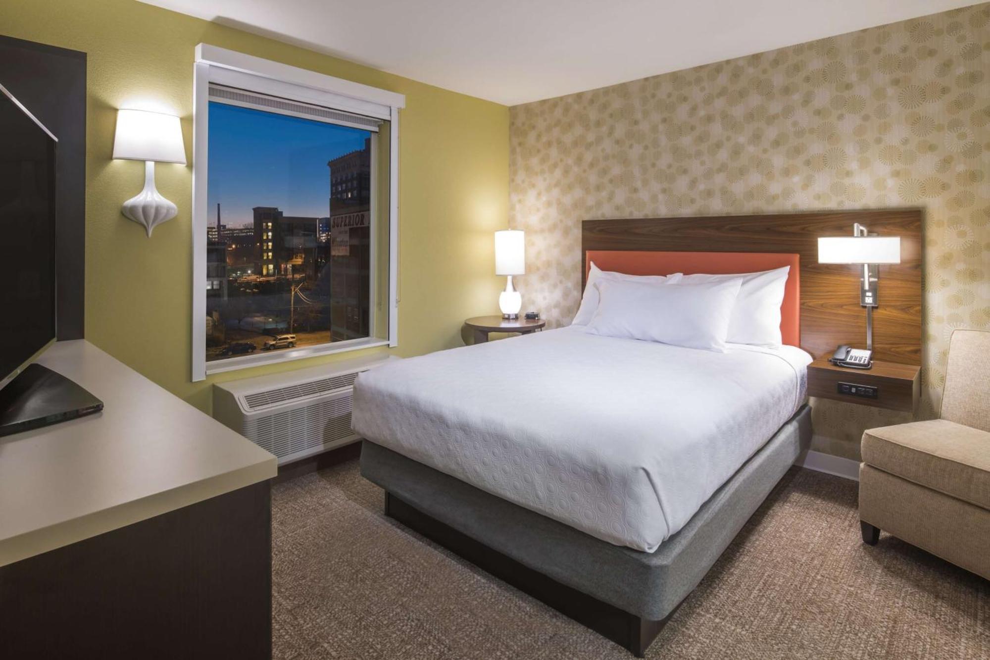 Home2 Suites Kansas City Downtown Экстерьер фото